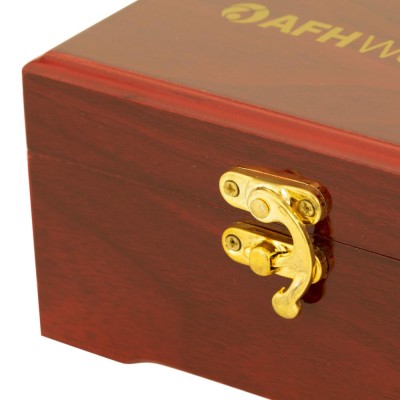 Rote Geschenkbox für QiGong Kugeln